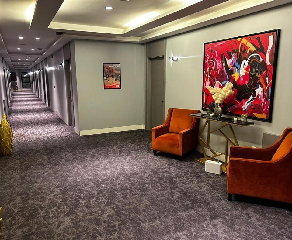 Luxury Palace Hotel Amman Esterno foto
