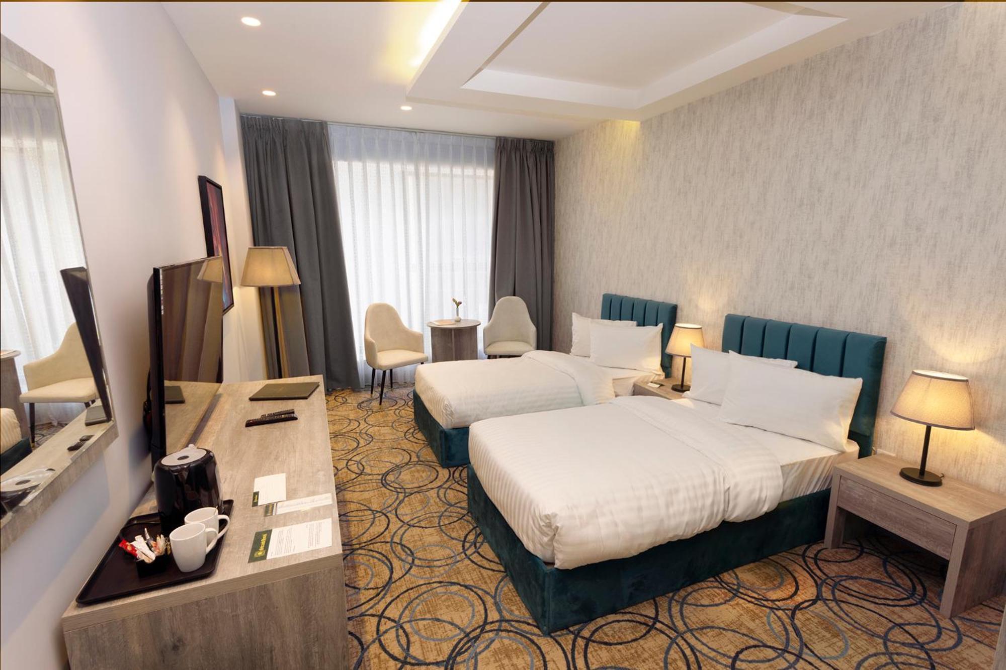 Luxury Palace Hotel Amman Esterno foto