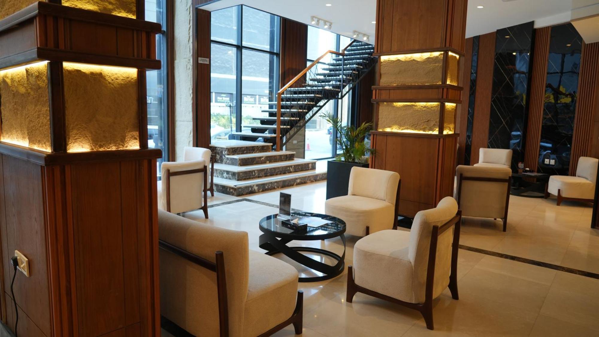 Luxury Palace Hotel Amman Esterno foto